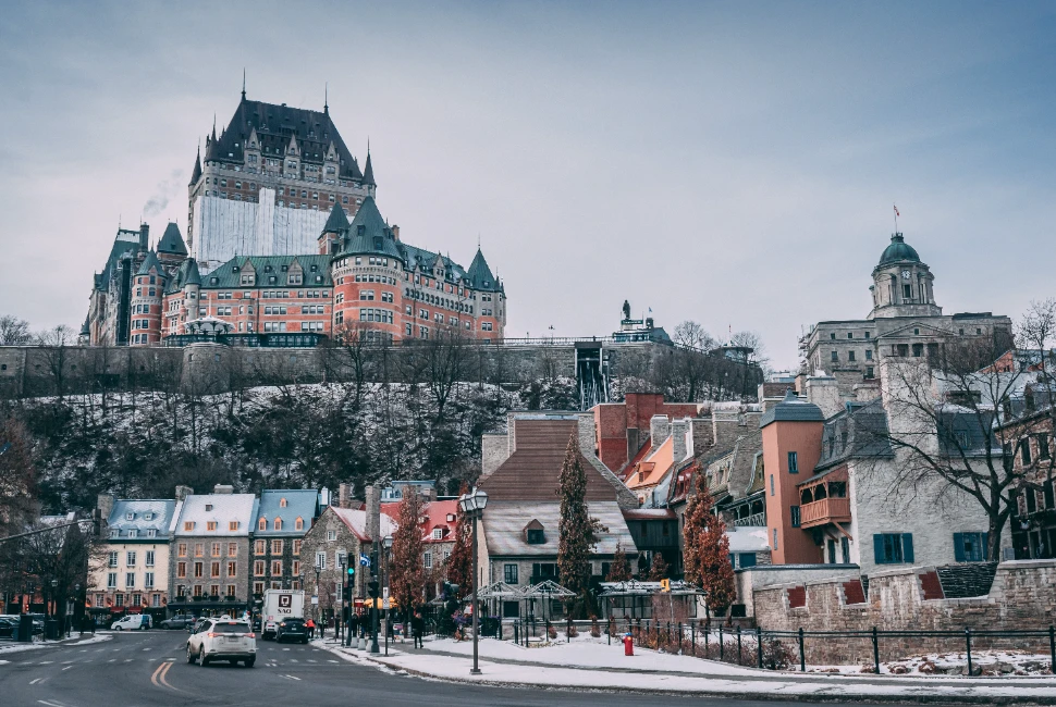 Introduction to Quebec City: Discovering the Charming Capital of Quebec and Its Unique Weather